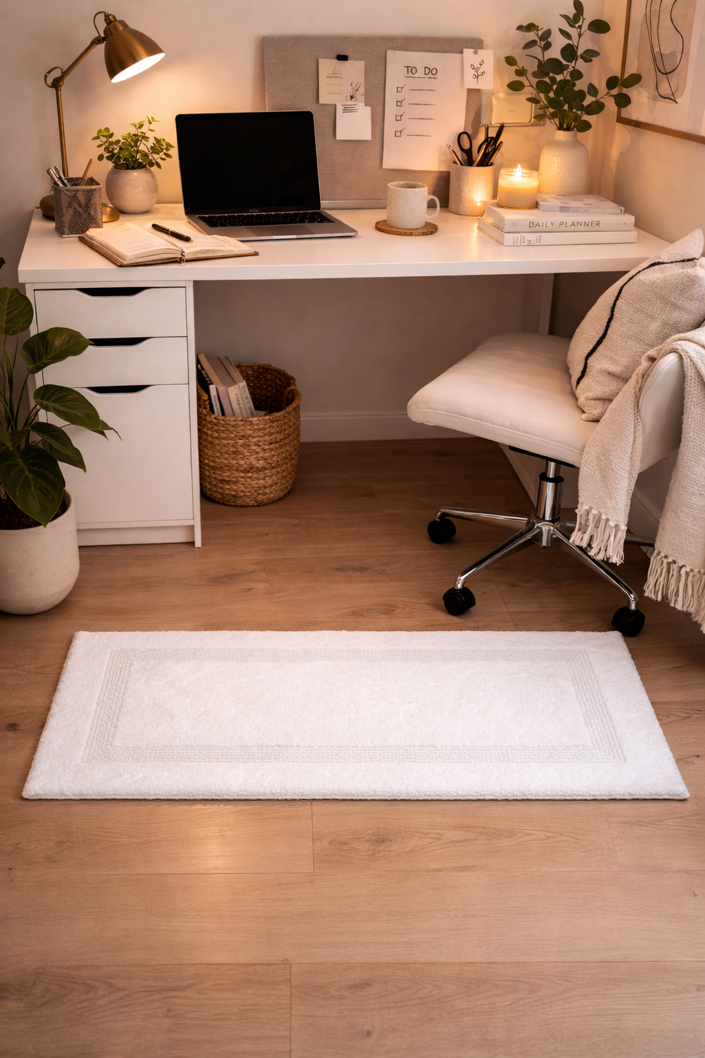 Amaré CloudStep Bedside Rug – Pure White