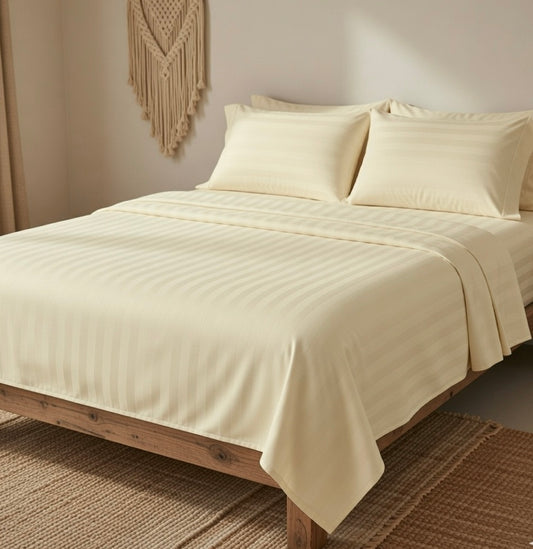 Amaré Élan — Butter Glow Striped 550 TC Bedsheet