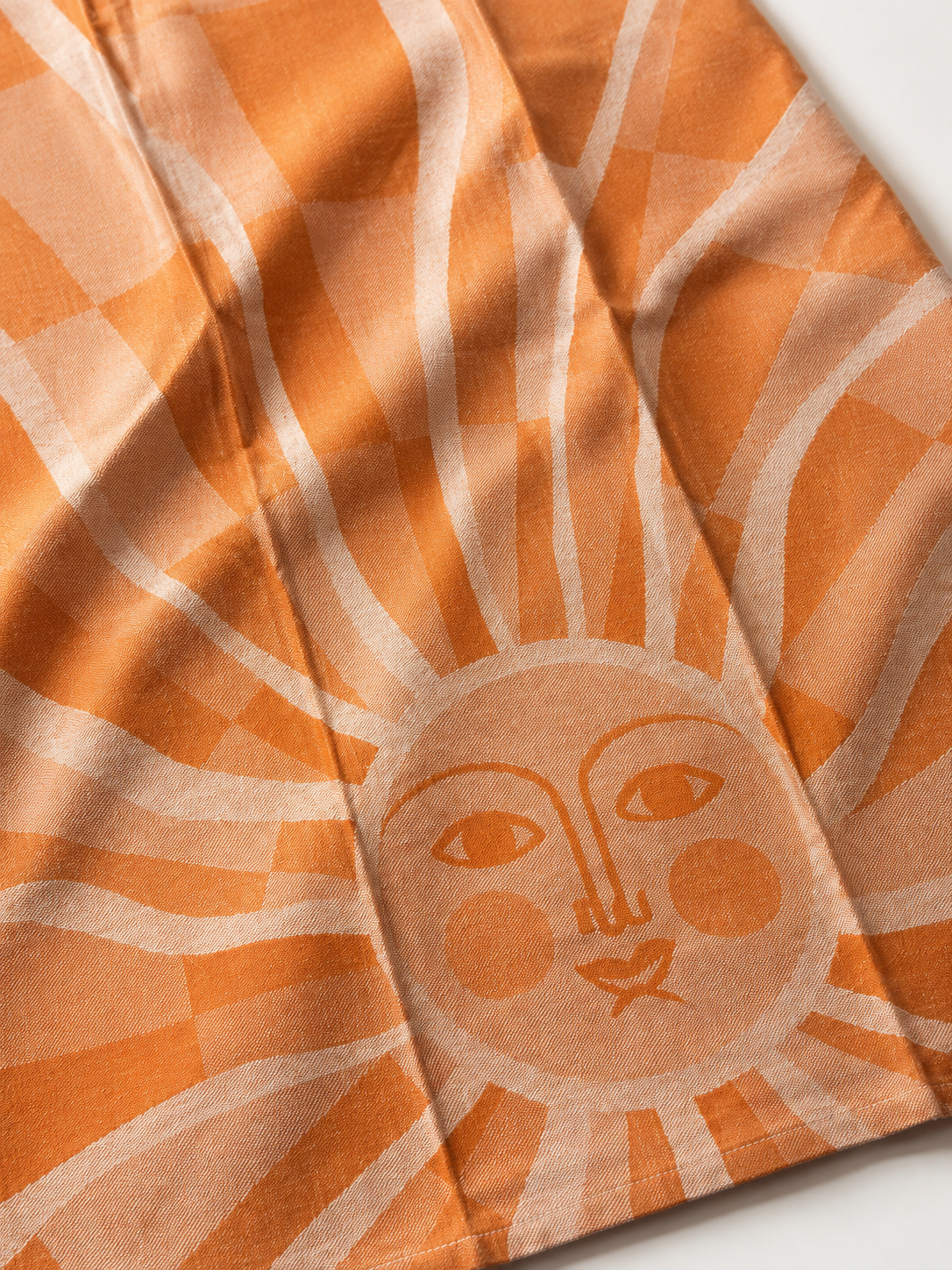 Solstice Glow Styling Napkin (21" x 28") | 100% Cotton Jacquard Finish – Amaré Living