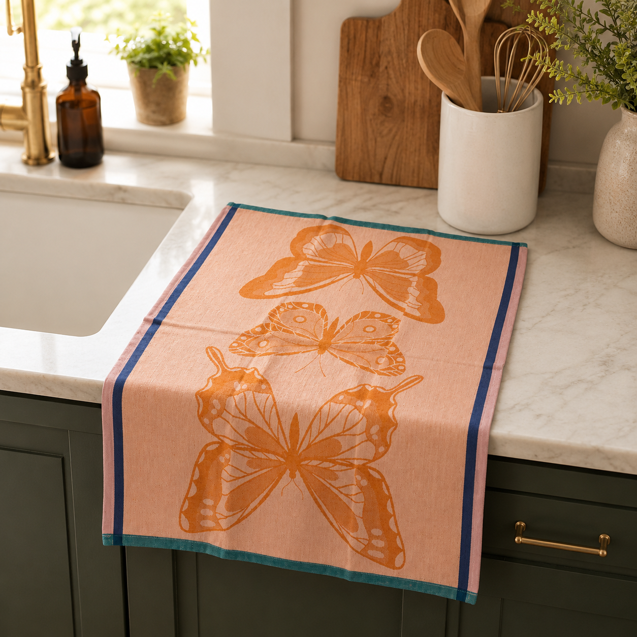 Woven Charm Jacquard Stylig Towel (20 x 30 inches) | 100% Cotton – Amaré Living