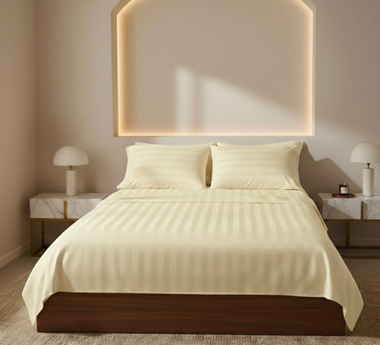 Amaré Élan — Butter Glow Striped 550 TC Bedsheet